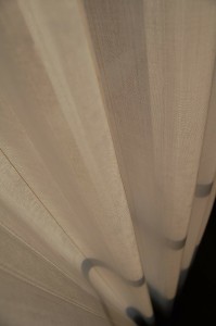 curtain-287443_1280